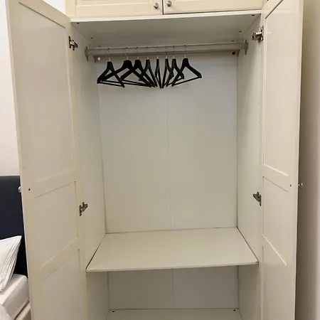 Διαμέρισμα Cairoli 2 House G&b Termini *