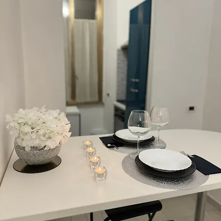 Apartment Cairoli 2 House G&b Termini *